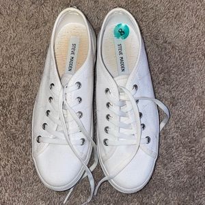 Steve Madden platform shoes